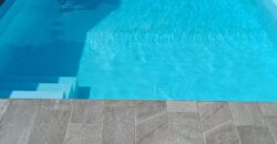 LUSSUOSA VILLA CON PISCINA Varcaturo-Viale Dei Pini Nord