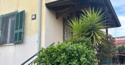 AMPIA VILLA USO INVESTIMENTO Varcaturo-P.Co Marecasa