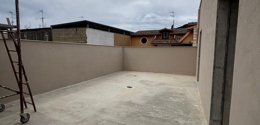 LOCALE COMMERCIALE 200 MQ NUOVA COSTRUZIONE Qualiano-Corso Campano