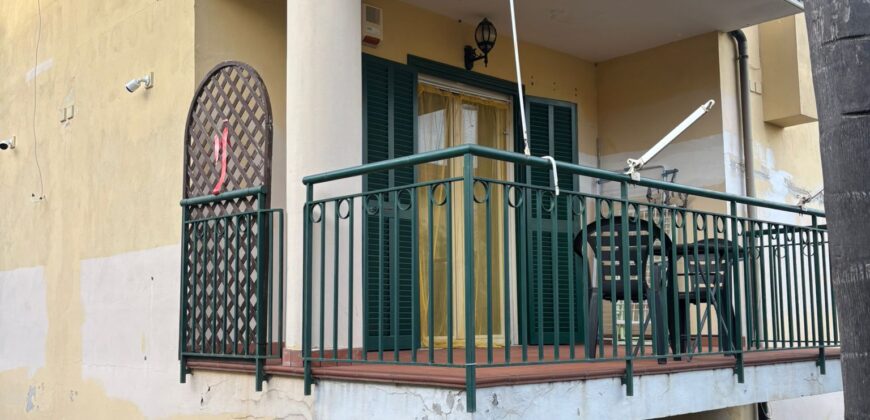 AMPIA VILLA USO INVESTIMENTO Varcaturo-P.Co Marecasa