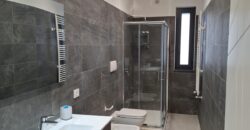 LUSSUOSA VILLA CON PISCINA Varcaturo-Viale Dei Pini Nord