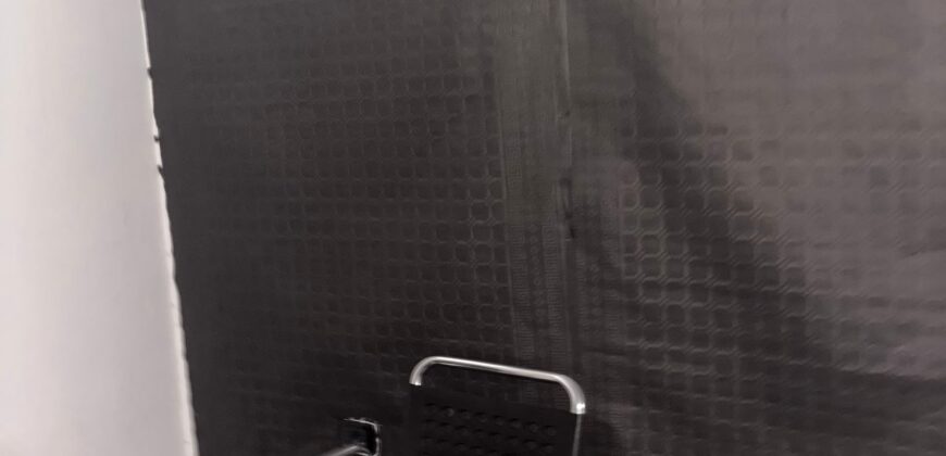 CESSIONE ATTIVITA’ BARBERIA Qualiano-Via Rosselli
