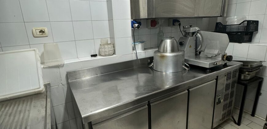 CESSIONE ATTIVITA’ RISTORANTE Aversa-Piazza Municipio