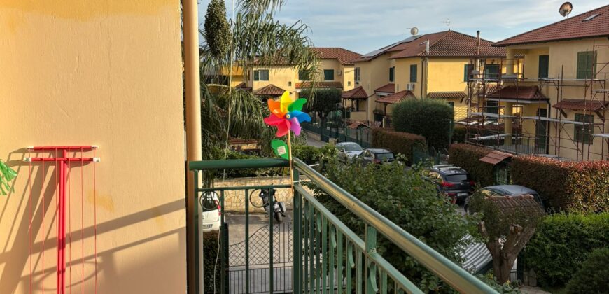 AMPIA VILLA USO INVESTIMENTO Varcaturo-P.Co Marecasa