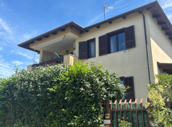 VILLA SINGOLA Varcaturo-G.B Villa