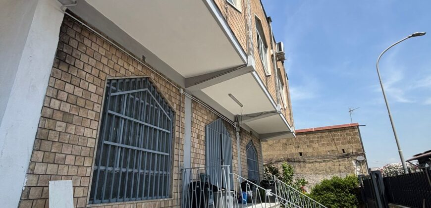 OPIFICIO ARTIGIANALE 700 MQ Arzano-Via Squillace