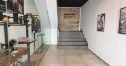 CESSIONE ATTREZZATURE LOCALE Aversa-Via Roma