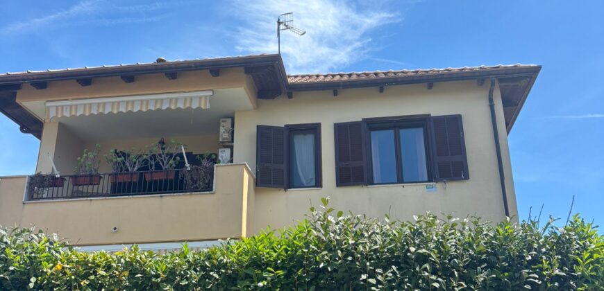 VILLA SINGOLA Varcaturo-G.B Villa