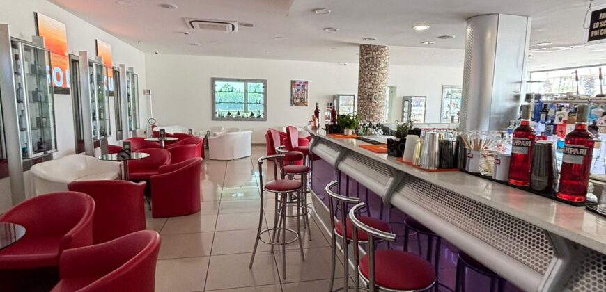 CESSIONE ATTIVITA’ LOUNGE BAR Lago Patria-Via Domitiana