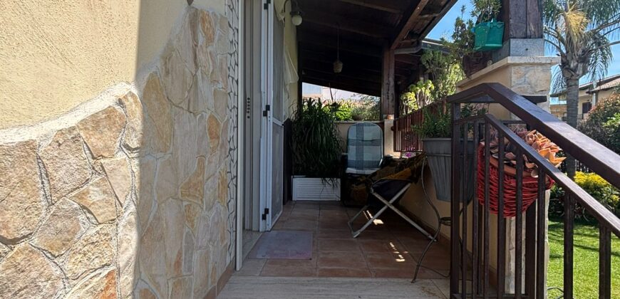 VILLA SINGOLA Varcaturo-G.B Villa