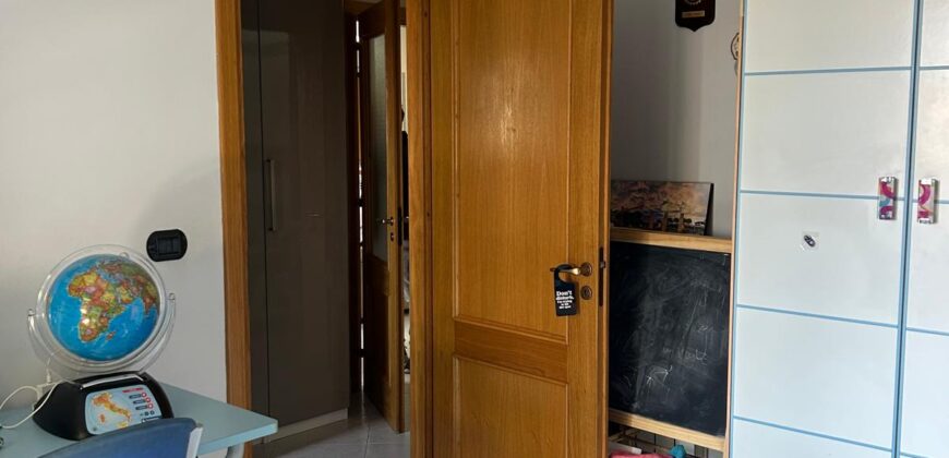 APPARTAMENTO 120 MQ IN PARCO PRIVATO Giugliano-Via Giardini