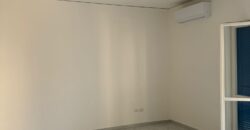 APPARTAMENTO CON TERRAZZO Lago Patria-Centro