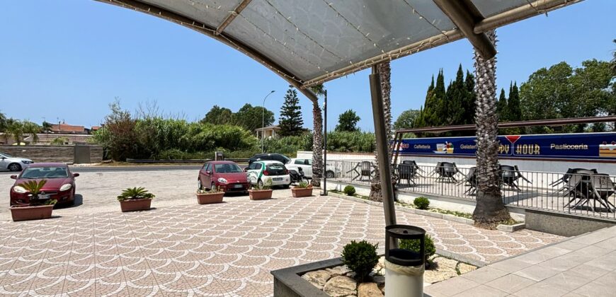 CESSIONE ATTIVITA’ LOUNGE BAR Lago Patria-Via Domitiana