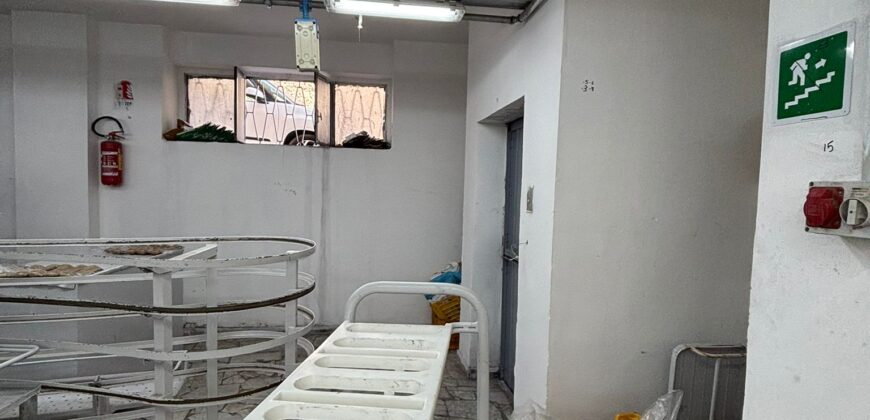 OPIFICIO ARTIGIANALE 700 MQ Arzano-Via Squillace