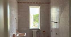 APPARTAMENTO CON TERRAZZO Lago Patria-Centro