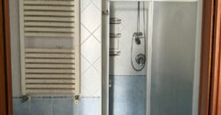 INTERO STABILE CON GIARDINO E GARAGE Lago Patria