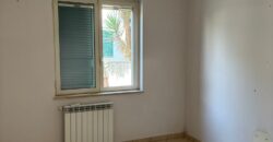 INTERO STABILE CON GIARDINO E GARAGE Lago Patria