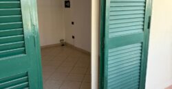INTERO STABILE CON GIARDINO E GARAGE Lago Patria
