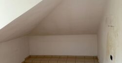 INTERO STABILE CON GIARDINO E GARAGE Lago Patria