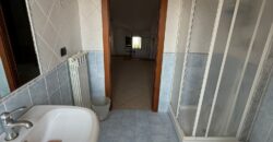 INTERO STABILE CON GIARDINO E GARAGE Lago Patria