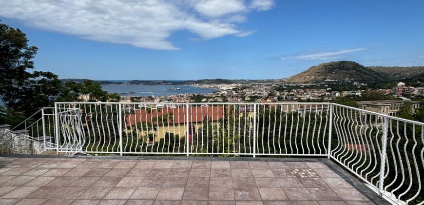 VILLA SINGOLA PANORAMICA Pozzuoli-Via Vecchia San Gennaro