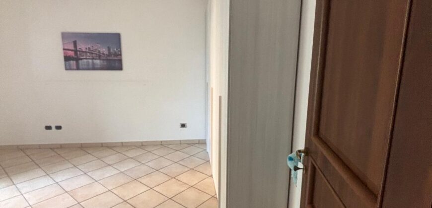 APPARTAMENTO CON GIARDINO IN PARCO Varcaturo