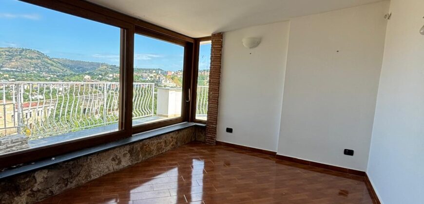 VILLA SINGOLA PANORAMICA Pozzuoli-Via Vecchia San Gennaro