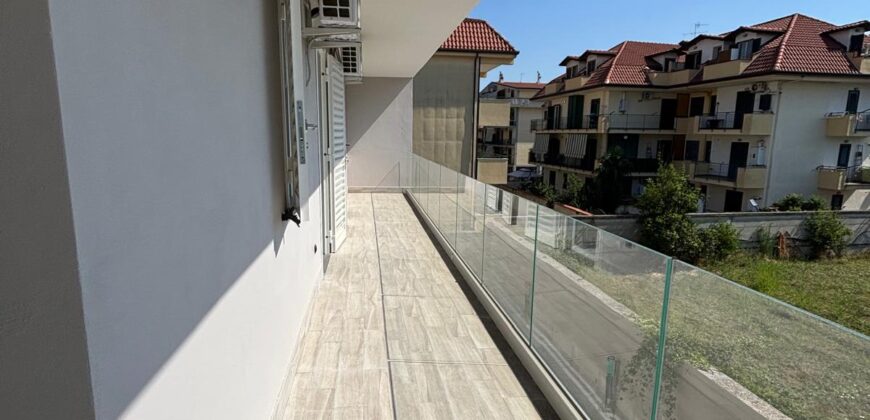 APPARTAMENTO NUOVA COSTRUZIONE CON TERRAZZO Giugliano