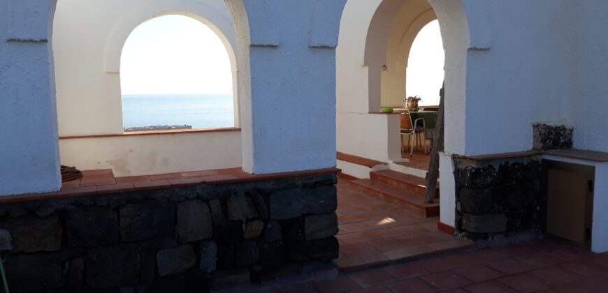 VILLA INDIPENDENTE Pantelleria-Punta Fram