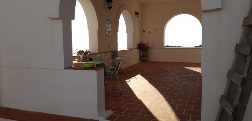 VILLA INDIPENDENTE Pantelleria-Punta Fram