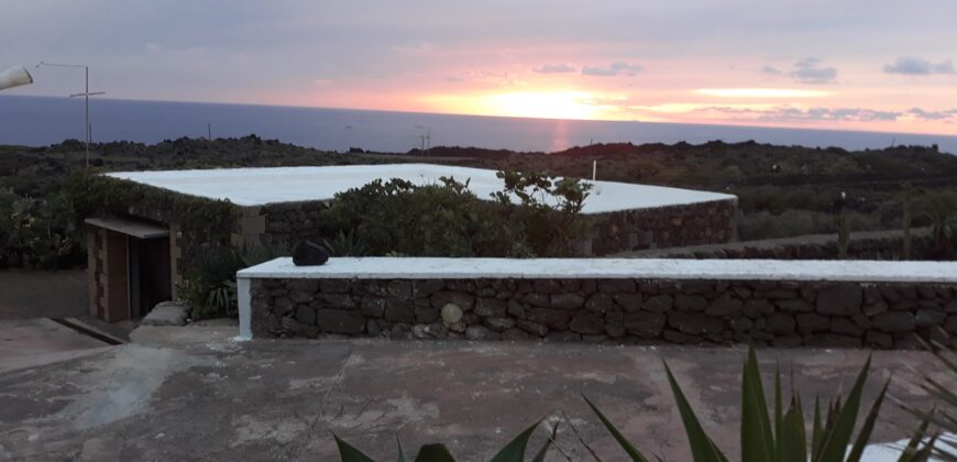 VILLA INDIPENDENTE Pantelleria-Punta Fram