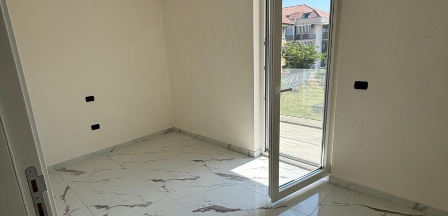 APPARTAMENTO NUOVA COSTRUZIONE CON TERRAZZO Giugliano