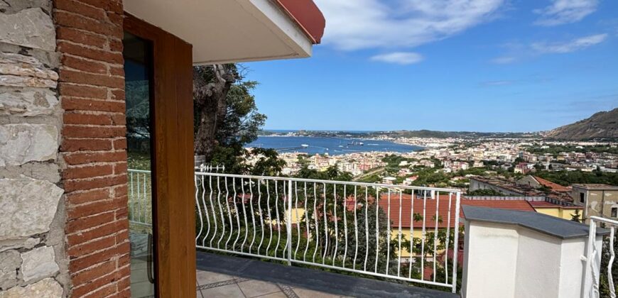 VILLA SINGOLA PANORAMICA Pozzuoli-Via Vecchia San Gennaro