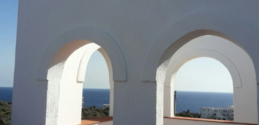 VILLA INDIPENDENTE Pantelleria-Punta Fram
