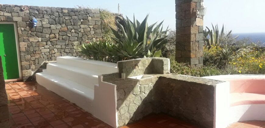 VILLA INDIPENDENTE Pantelleria-Punta Fram