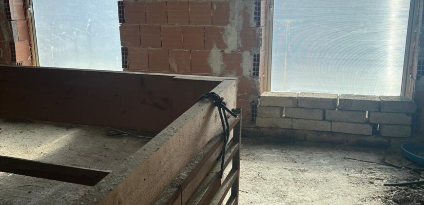 INTERO STABILE IDEALE PER UN B&B Pozzuoli-Darsena