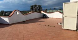 APPARTAMENTO 130 MQ CON TERRAZZO PANORAMICO Lago Patria
