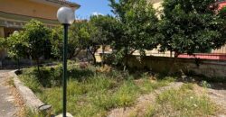 VILLA DIVISA IN DUE APPARTAMENTI Varcaturo