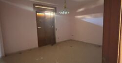 VILLA DIVISA IN DUE APPARTAMENTI Varcaturo