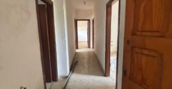 VILLA DIVISA IN DUE APPARTAMENTI Varcaturo