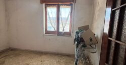 VILLA DIVISA IN DUE APPARTAMENTI Varcaturo