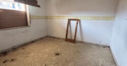 VILLA DIVISA IN DUE APPARTAMENTI Varcaturo