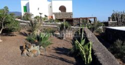 VILLA INDIPENDENTE Pantelleria-Punta Fram