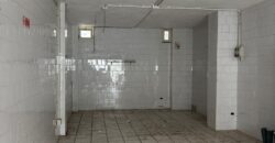 LOCALE COMMERCIALE 65 MQ Varcaturo-Zona Centralissima