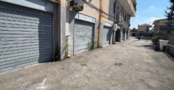 LOCALE COMMERCIALE 350 MQ Varcaturo-Via Ripuaria
