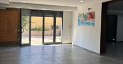 LOCALE COMMERCIALE 350 MQ Varcaturo-Via Ripuaria