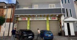 LOCALE COMMERCIALE ADIBITO A SUPERMERCATO Villa Literno