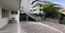 STRUTTURA COMMERCIALE 950 MQ Giugliano-Via Oasi Sacro Cuore