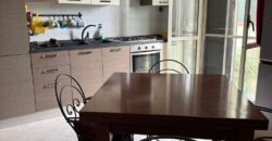 AMPIA VILLA A SCHIERA Varcaturo-Via Madonna Del Pantano