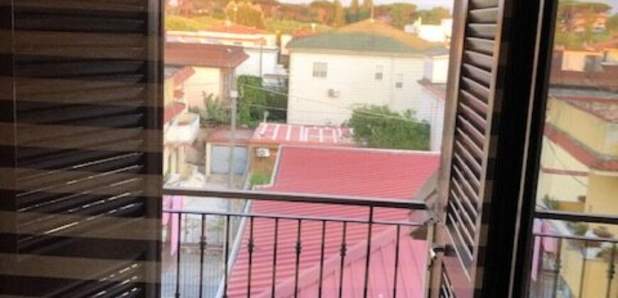 MANSARDA 110 MQ Lago Patria-Via Staffetta